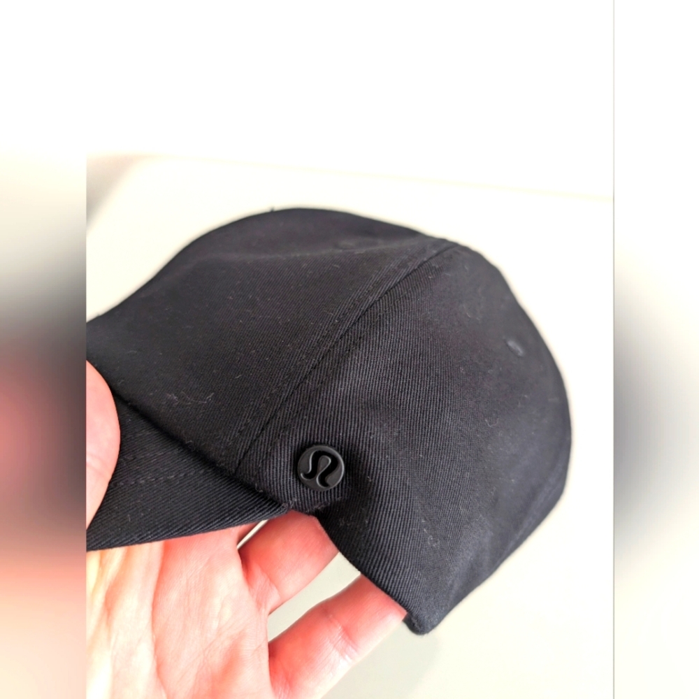Lululemon Black Baseball Cap
